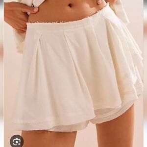 Free People Waterfall Skort Shorts Layered Mid-rise White Linen/Viscose Small